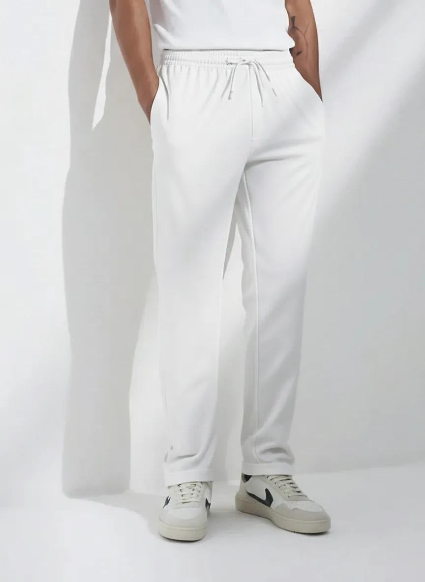 Men Solid Regular Fit Track Pants