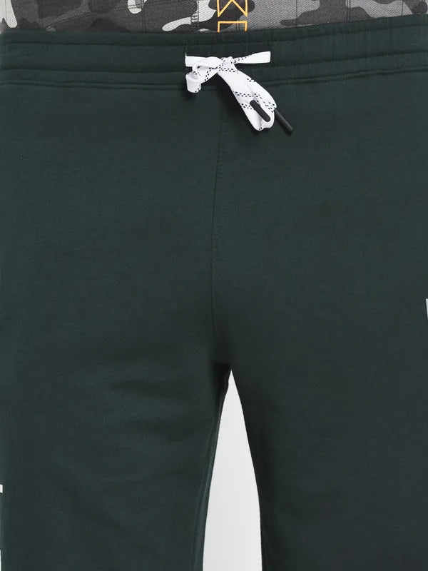 Men Mountain Green Shorts