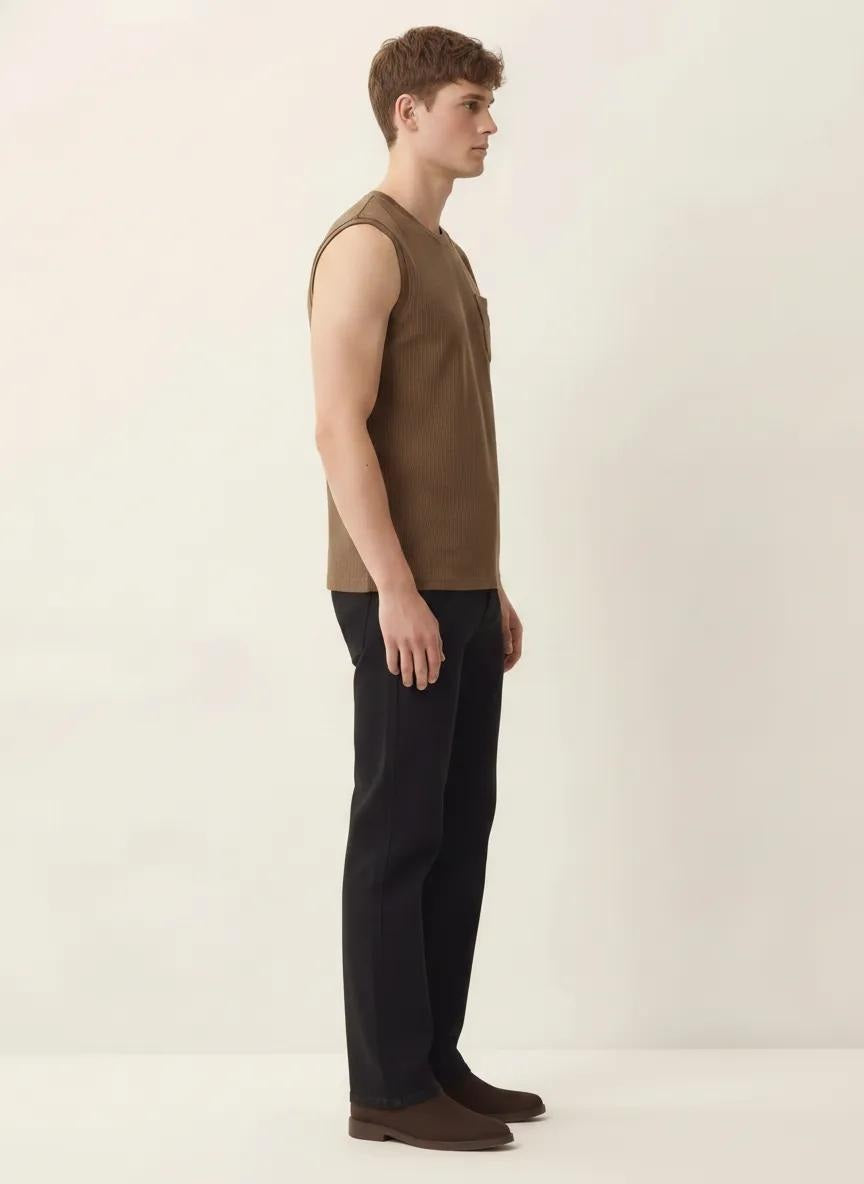 Men Mocha Solid Round Neck T-shirt