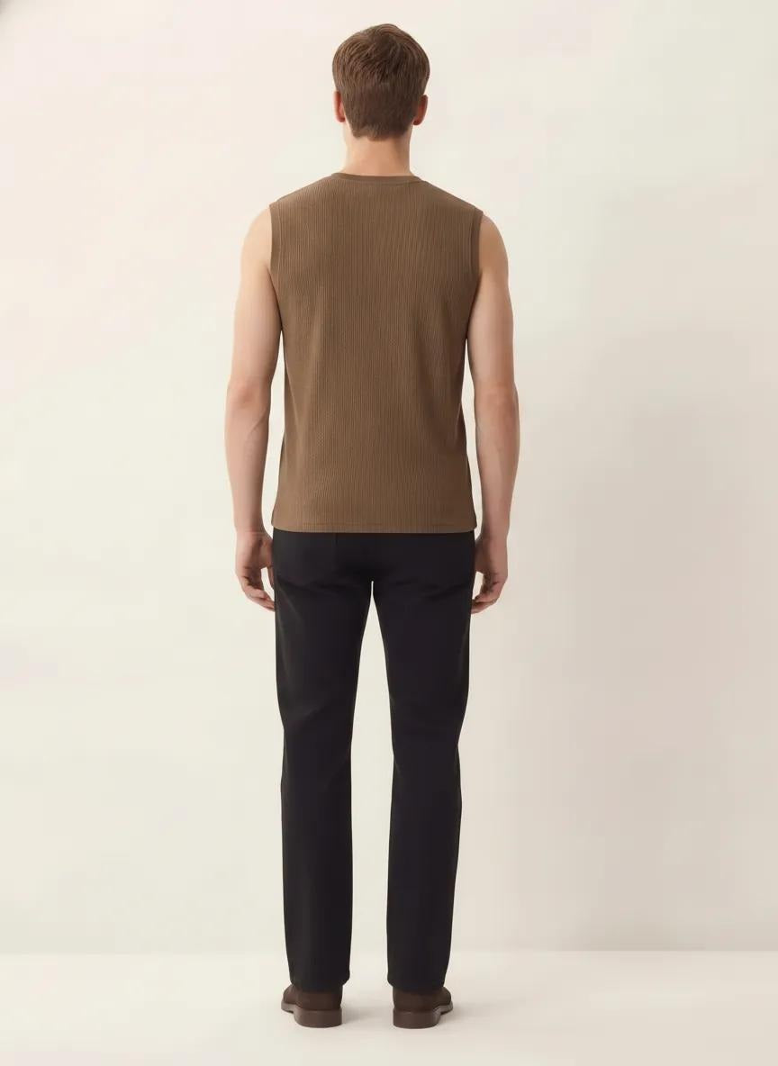 Men Mocha Solid Round Neck T-shirt