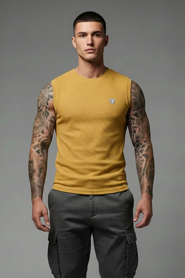 Men Solid Round Neck T-shirt
