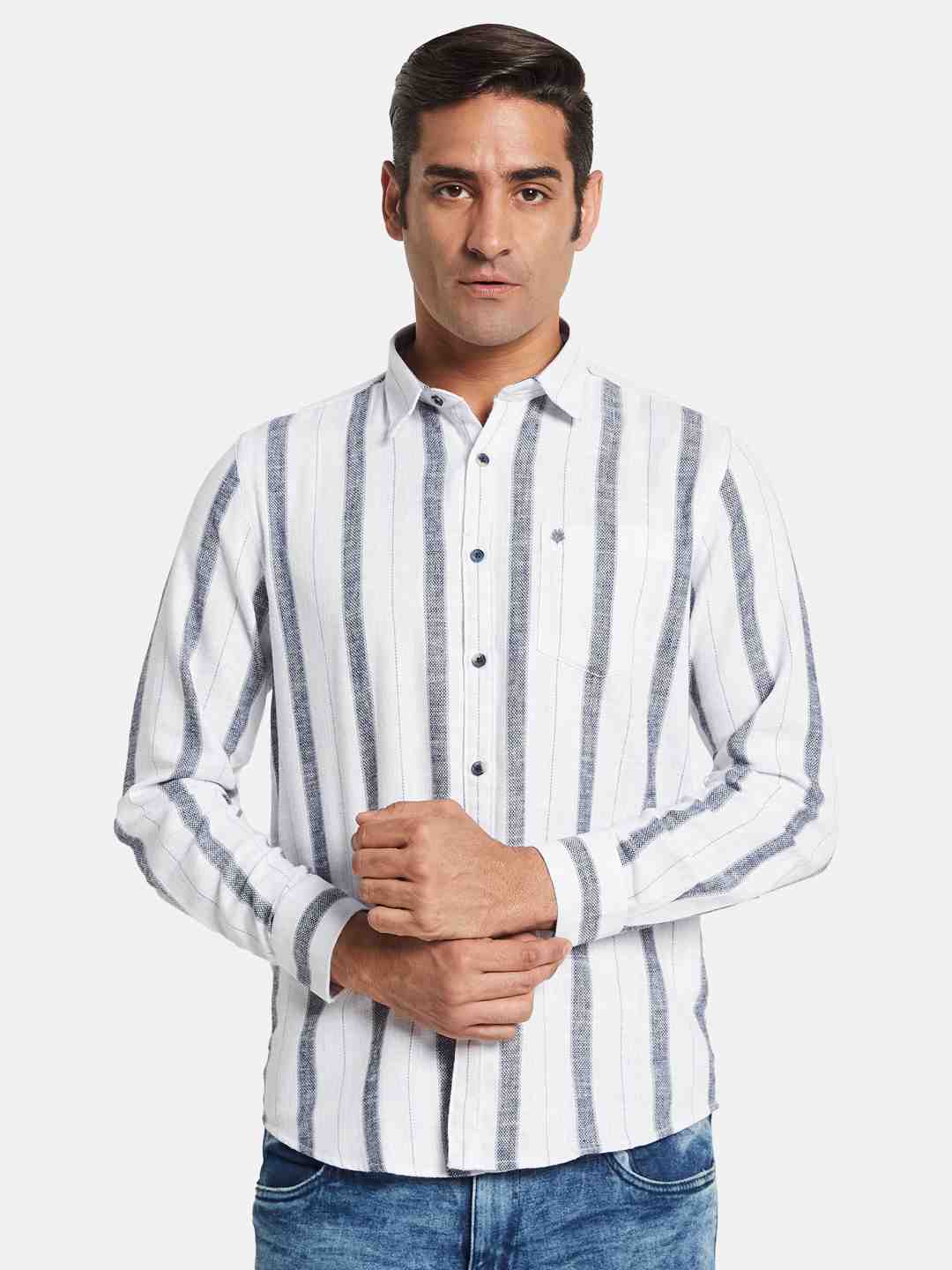 METTLE Men Multi Stripes Opaque Striped Casual Shirt