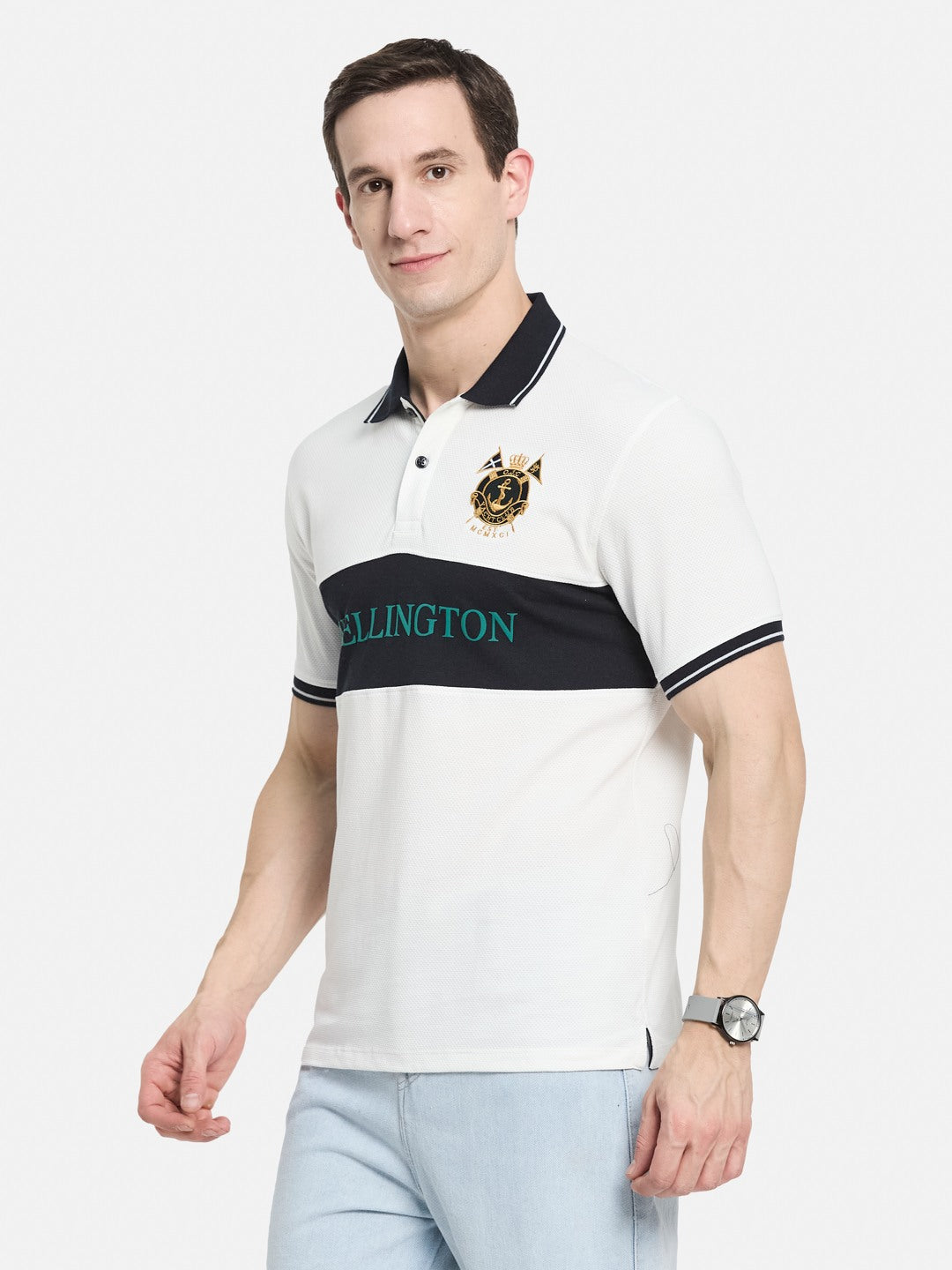 CUT N SEW  CHEST PRINT EMBROIDED APPLIQUE  T-SHIRT