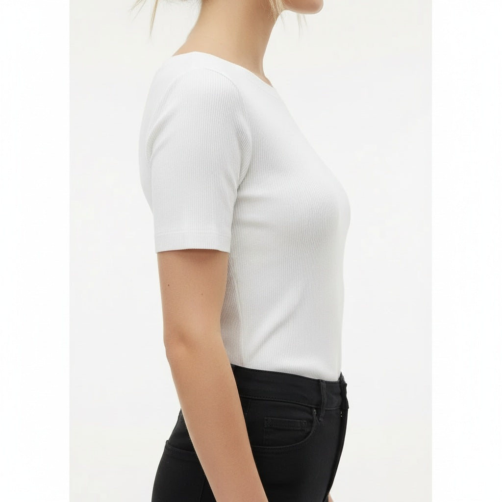Women White Solid Round Neck T-Shirt