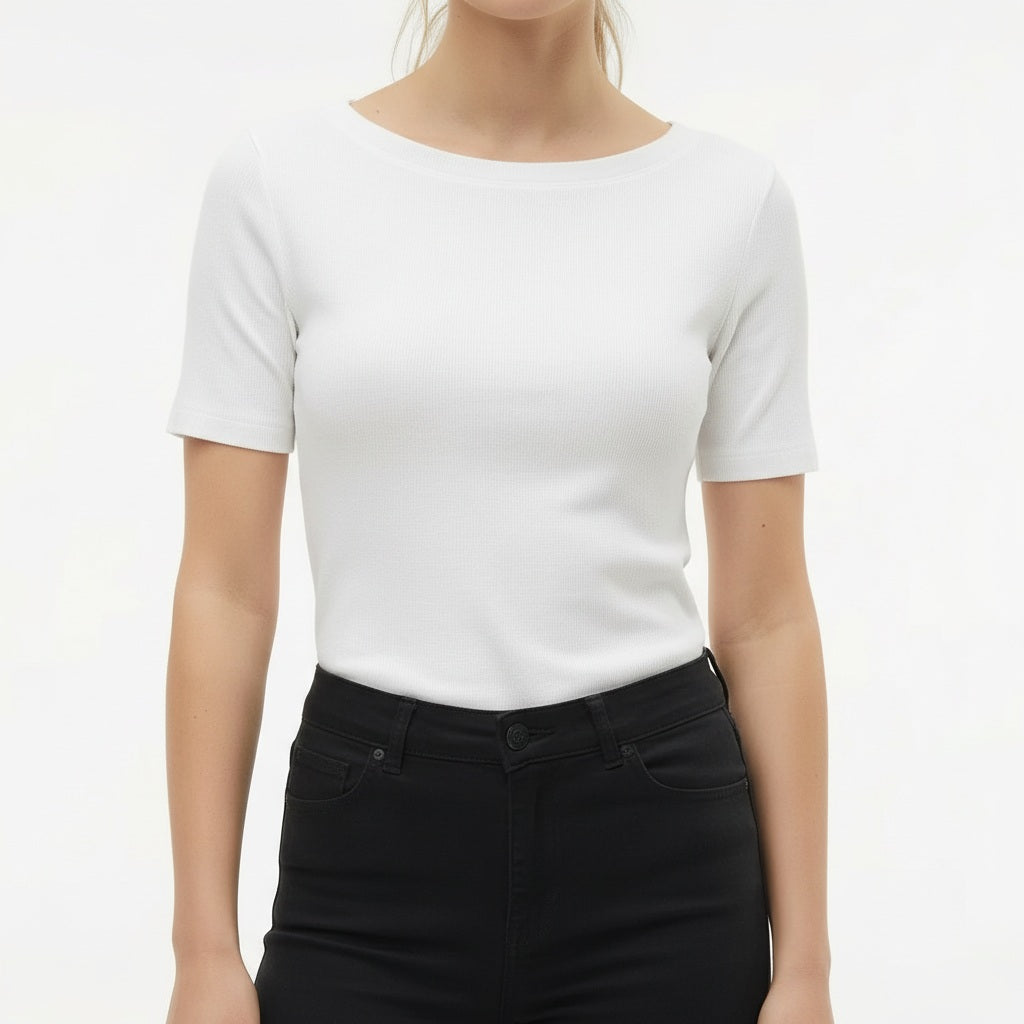 Women White Solid Round Neck T-Shirt