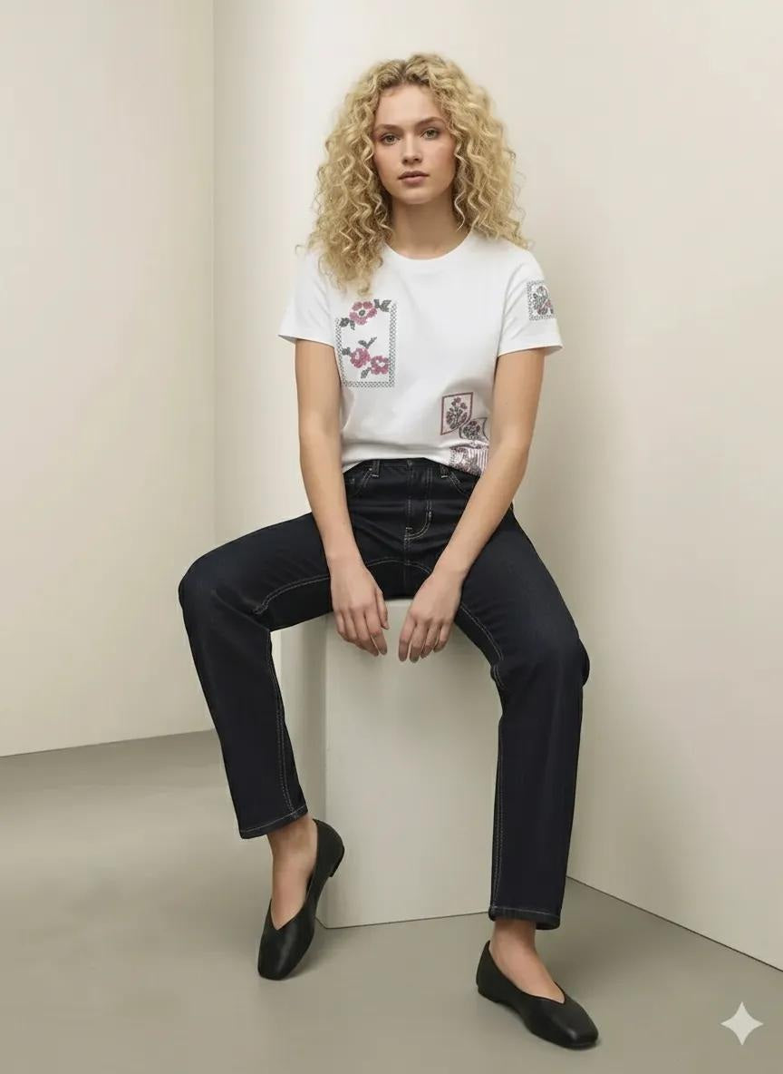 Women Off White Printed Round Neck T-Shirt