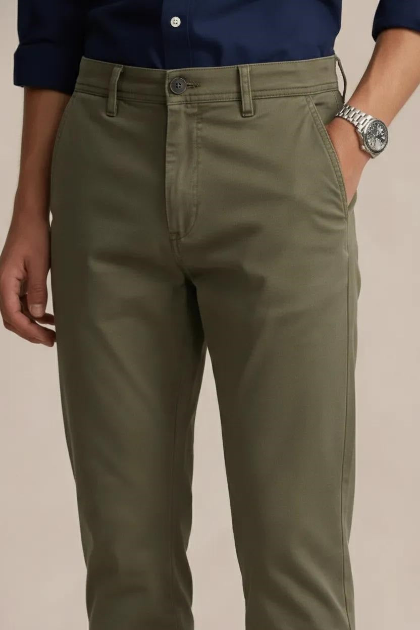 Men Espresso Mid-Rise Chinos Trousers