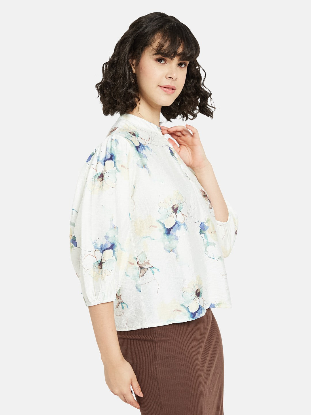 METTLE Off White Floral Print Mandarin Collar Cotton Top