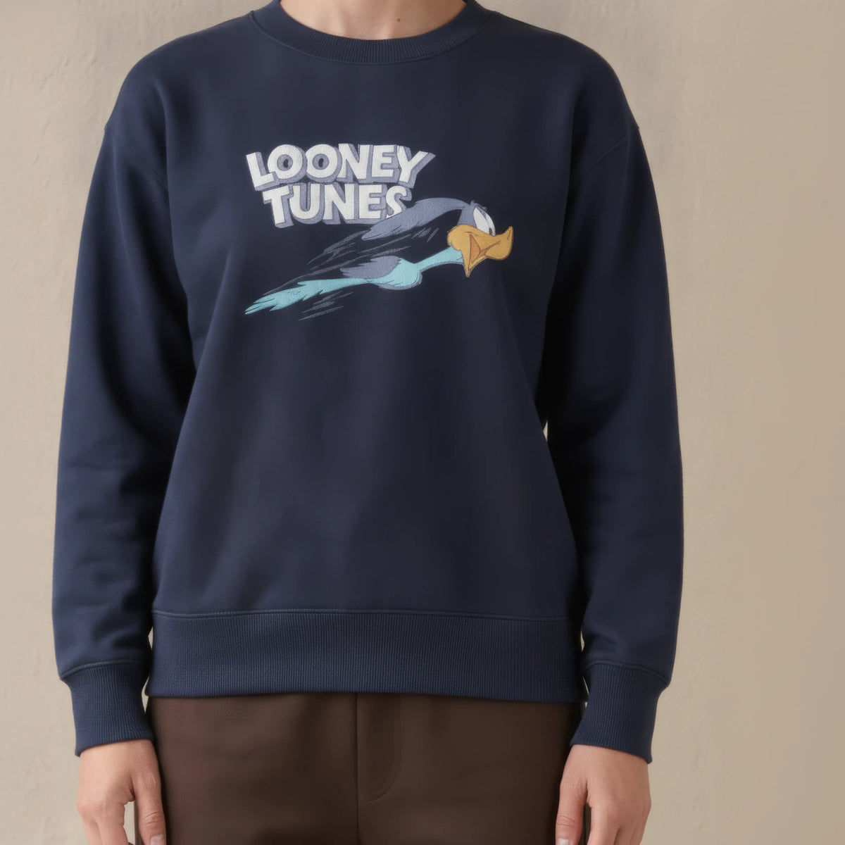 Women’s Navy Knitted Cotton Fleece Looney Tunes Graphic Sweatshirt – Regular Fit