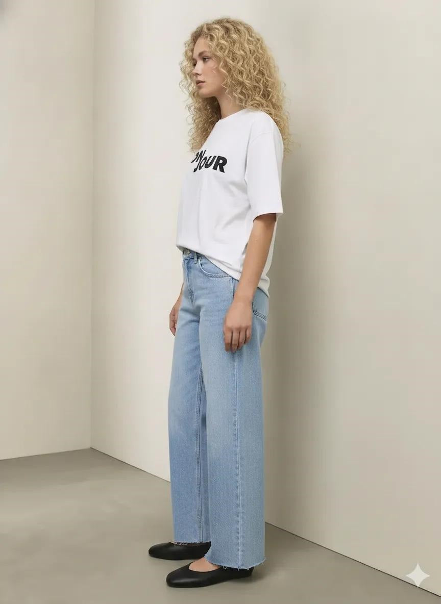 Women Cloud Straight Fit Mid-Rise Cuffed Hem Stretchable Jeans