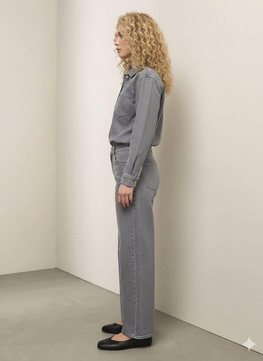 Women Smoke Straight Fit Mid-Rise Stretchable Jeans