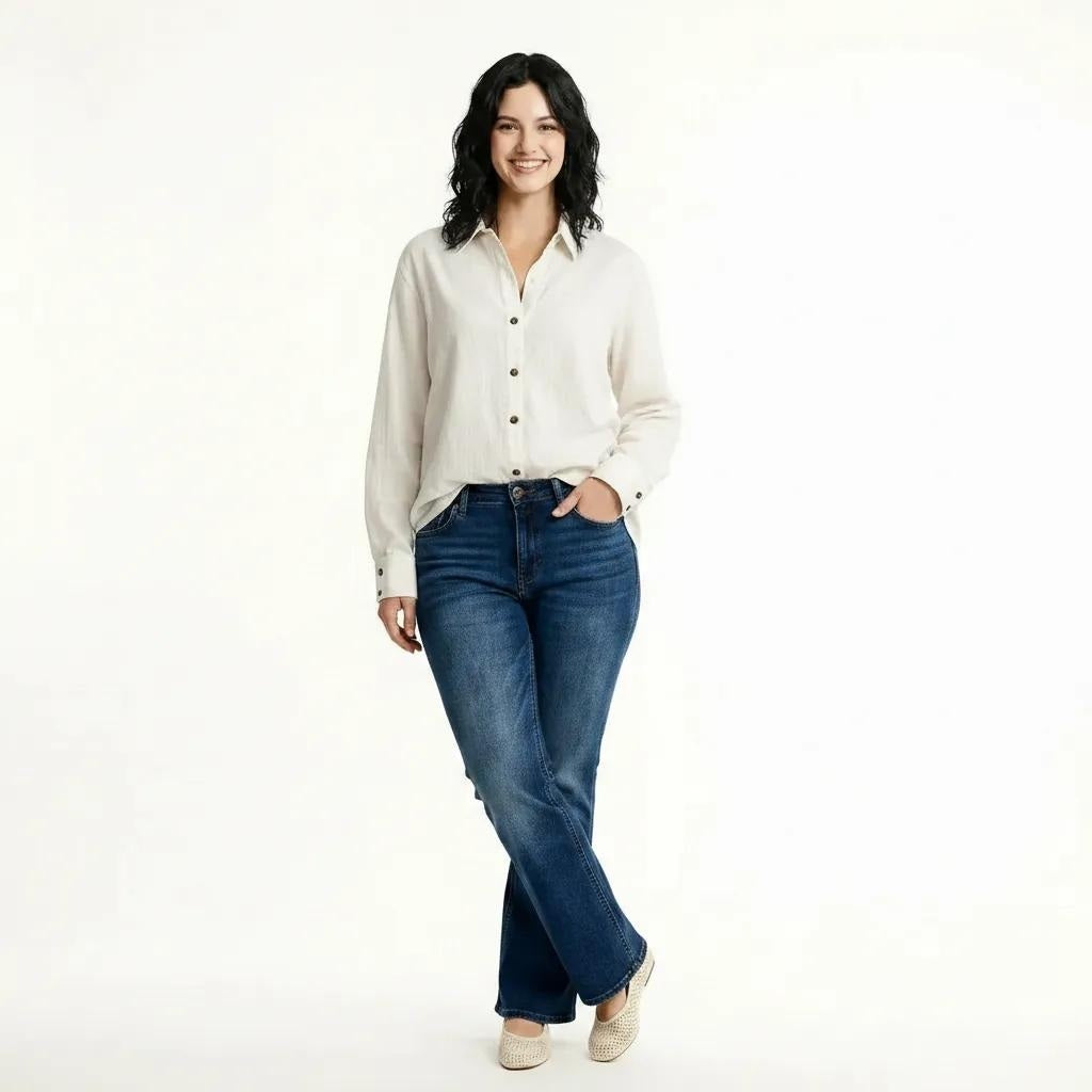Women Dirt Blue Bootcut Mid-Rise Light Fade Stretchable Jeans