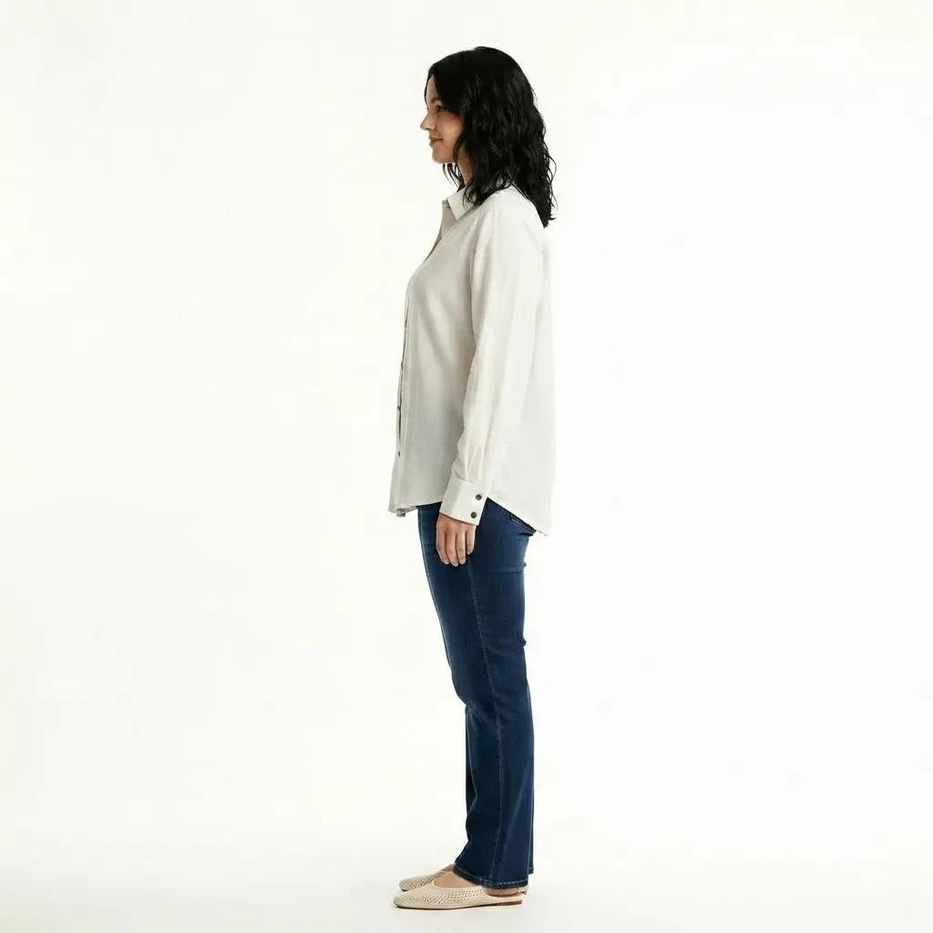 Women Dark Blue Bootcut Mid-Rise Light Fade Stretchable Jeans