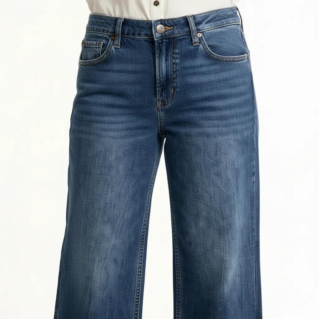 Women Medium Blue Straight Fit Mid-Rise Stretchable Jeans