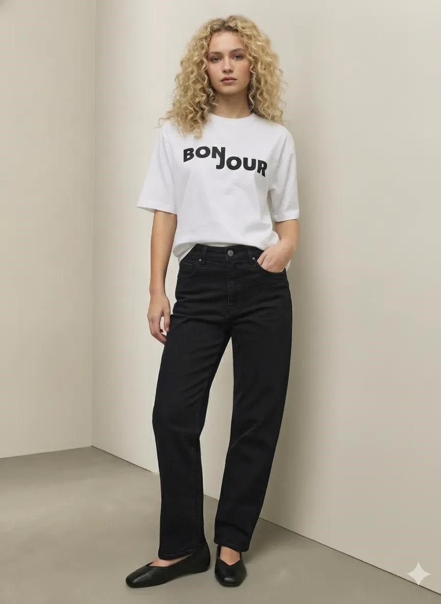 Women Black Straight Fit Mid-Rise Stretchable Jeans
