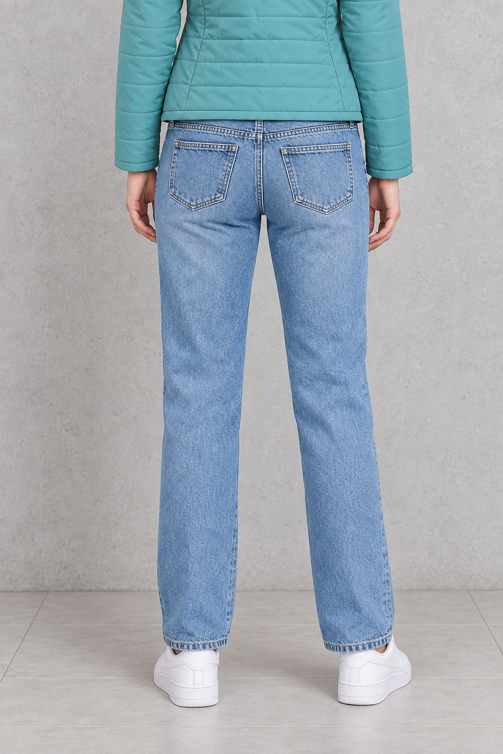 Women’s Cloud Blue Denim Straight Fit Jeans – Classic Full-Length Casual Jeans