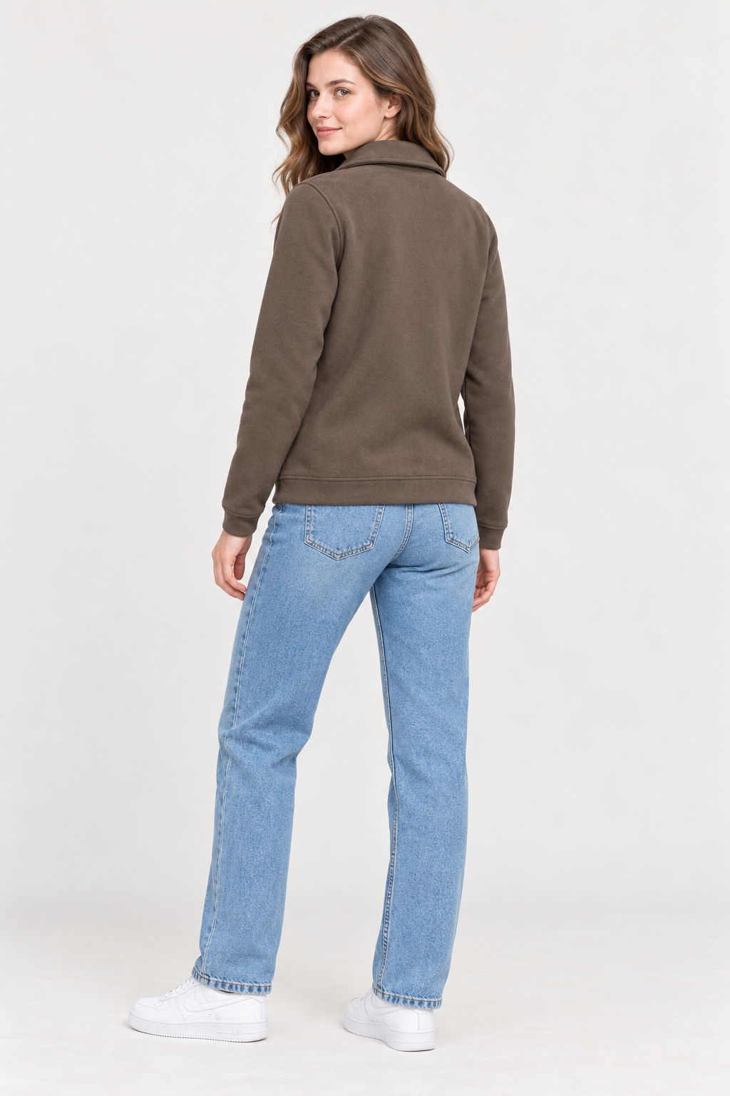 Women’s Light Blue Denim Straight Fit Jeans – Classic Everyday Full-Length Jeans