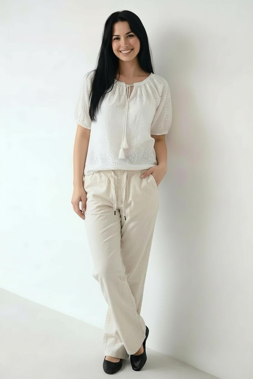 Women Pristine Regular Fit Joggers