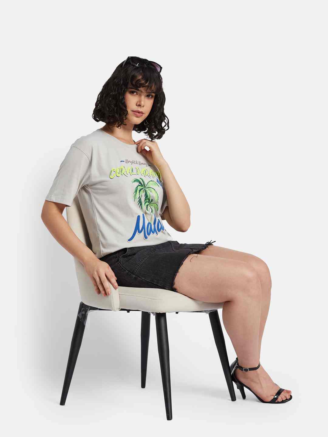 METTLE Women Printed Tropical T-shirt