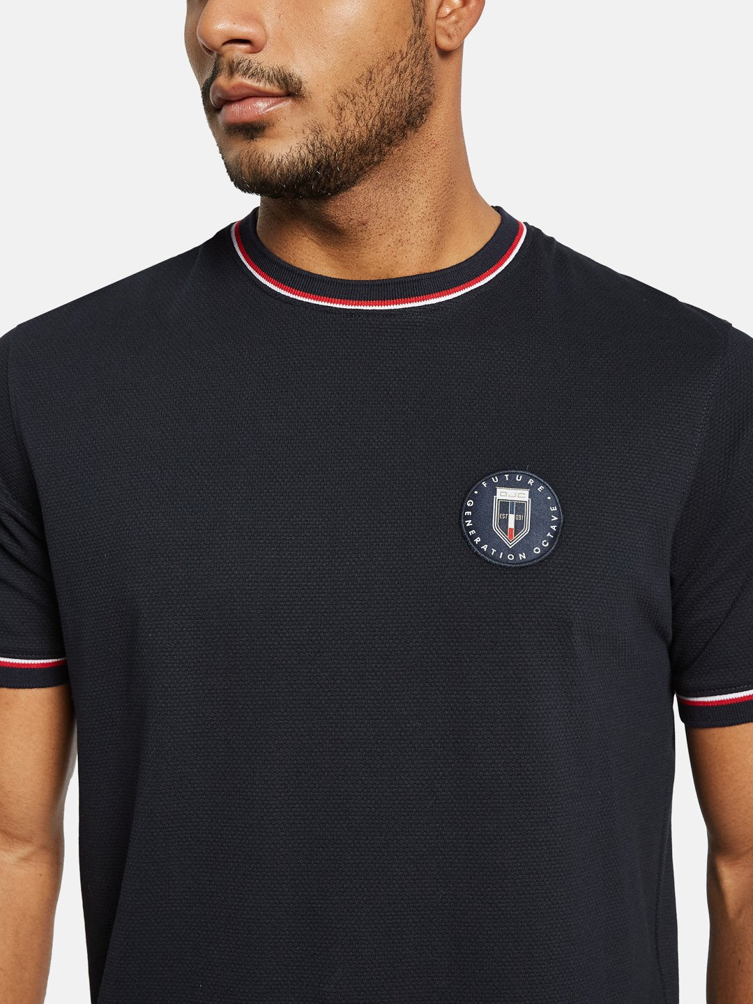 Octave Men T-shirt
