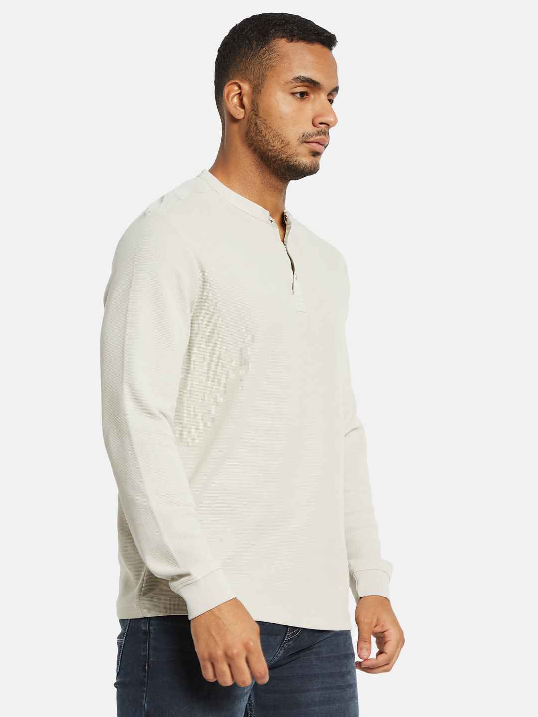 METTLE Men Mandarin Collar T-shirt