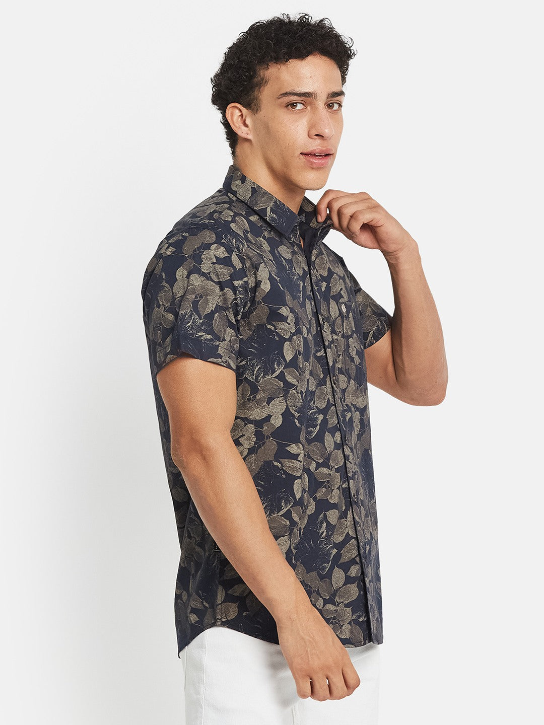 METTLE Men Floral Printed Spread Collar Cotton Casual Shirt