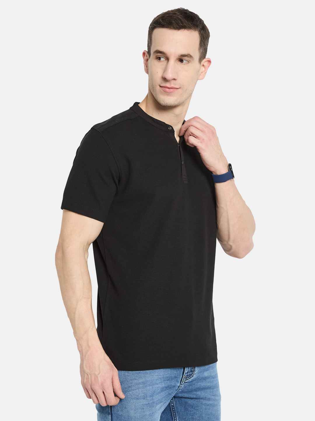 Octave Men Mandarin Collar T-shirt