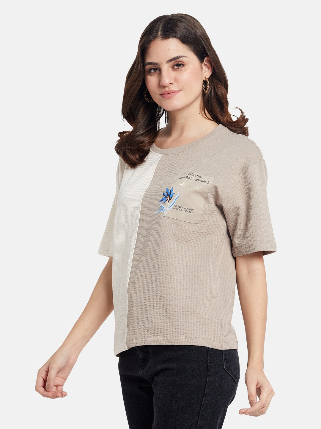 METTLE Colourblocked Round Neck Cotton T-shirt