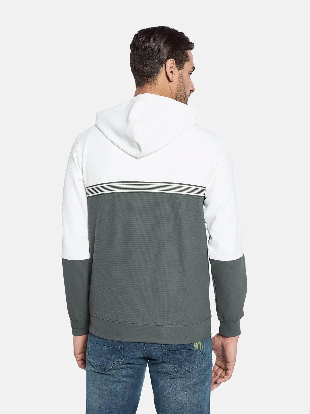 Octave Men Colourblocked Front-Open Sweatshirt