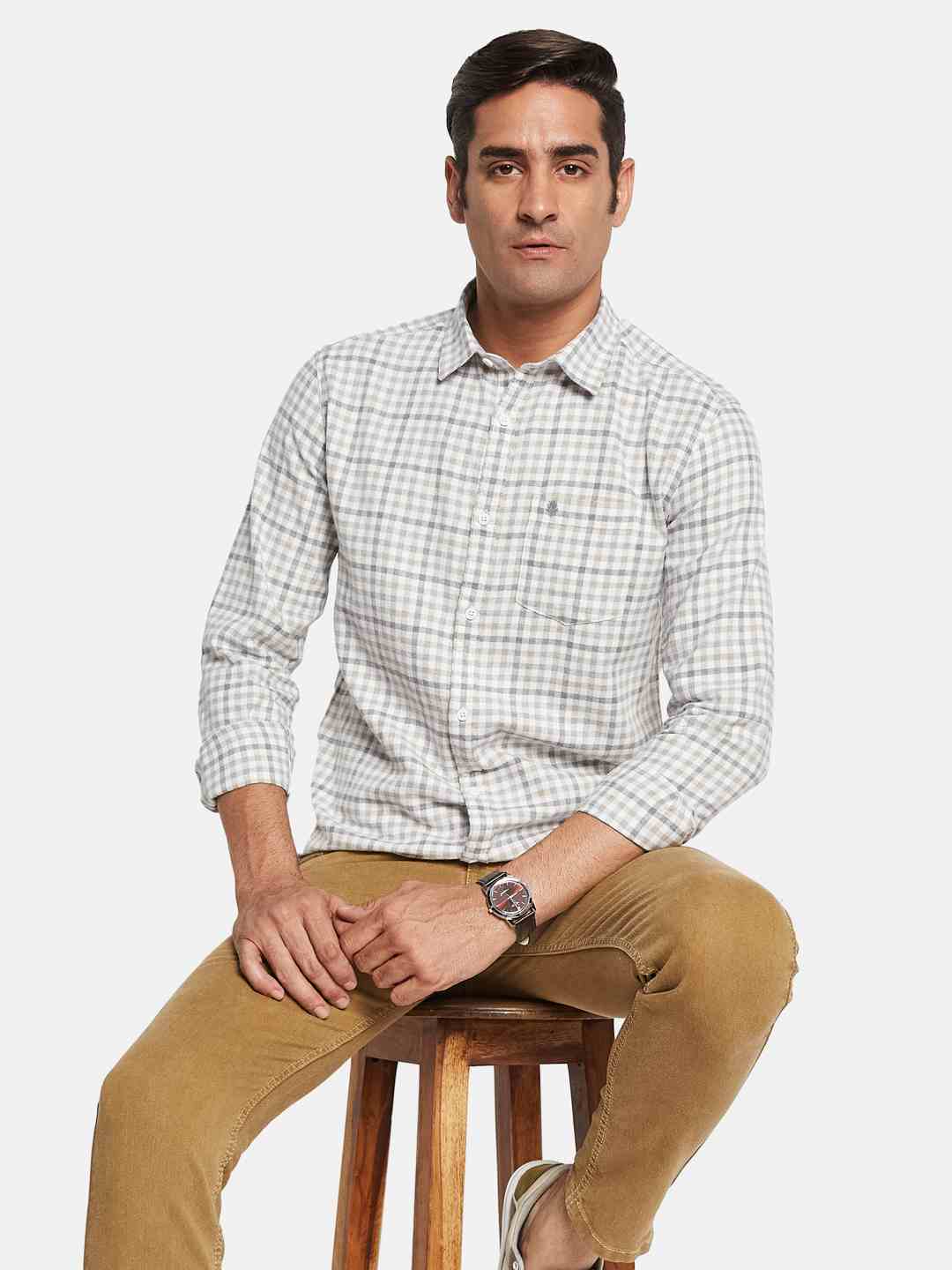 METTLE Men Opaque Checked Casual Shirt