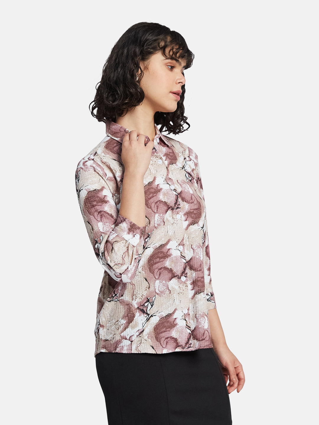 METTLE Women Floral Opaque Printed Casual Shirt