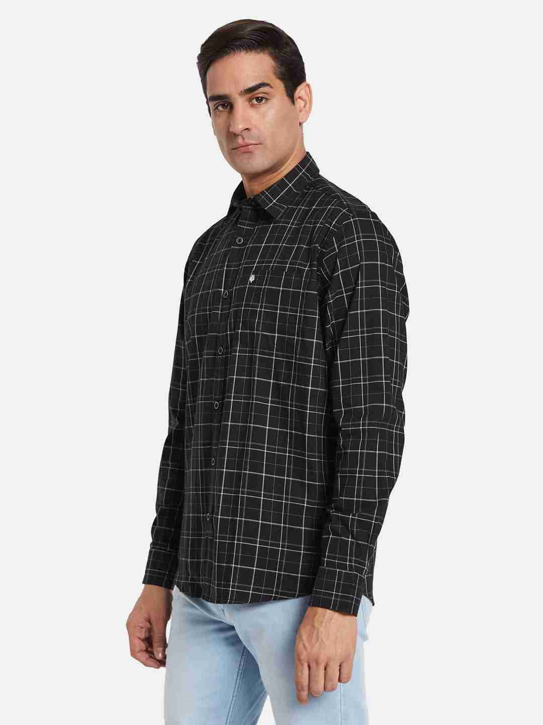 METTLE Men Opaque Checked Casual Shirt