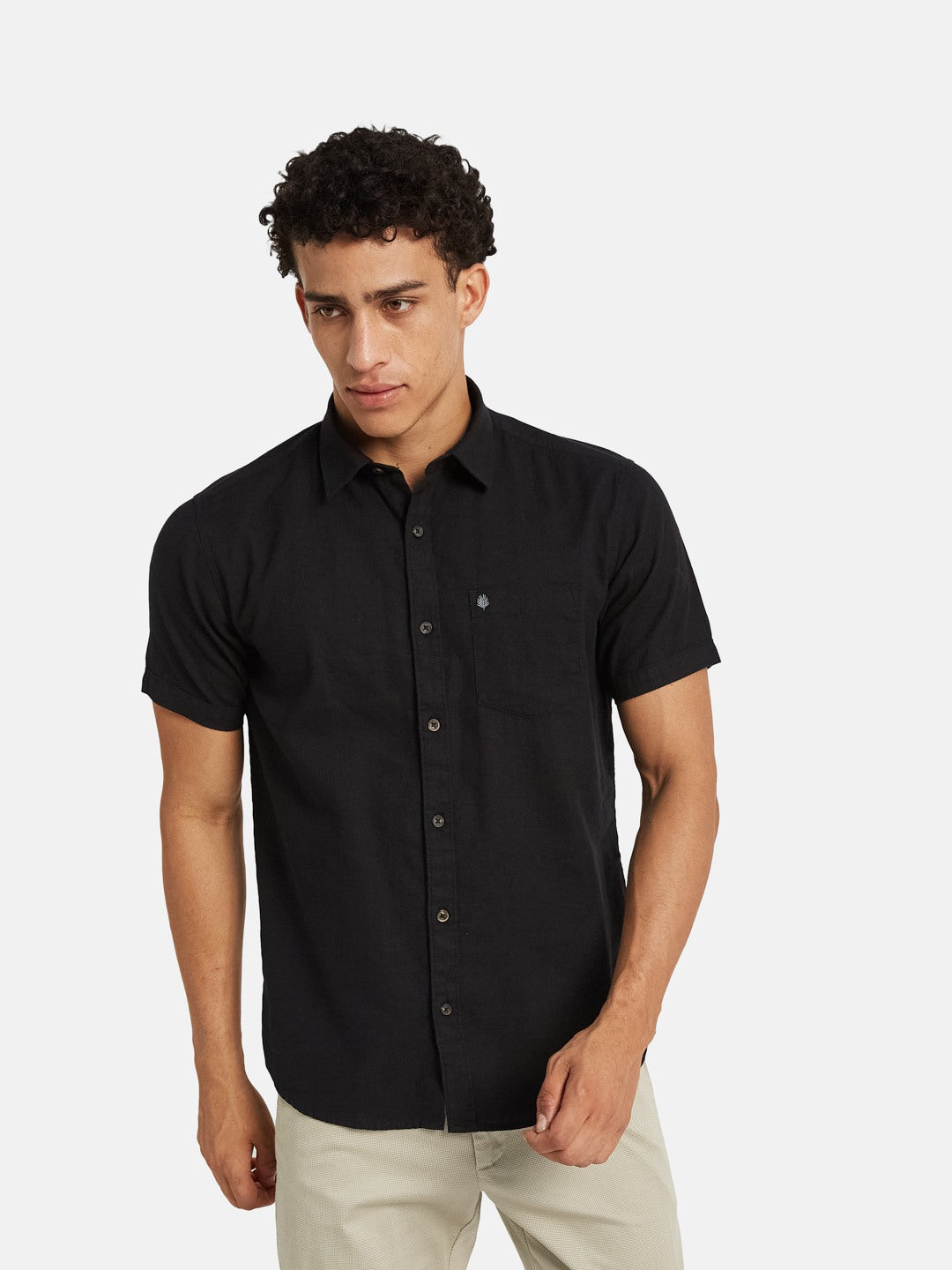 METTLE Spread Collar Cotton Casual Shirt