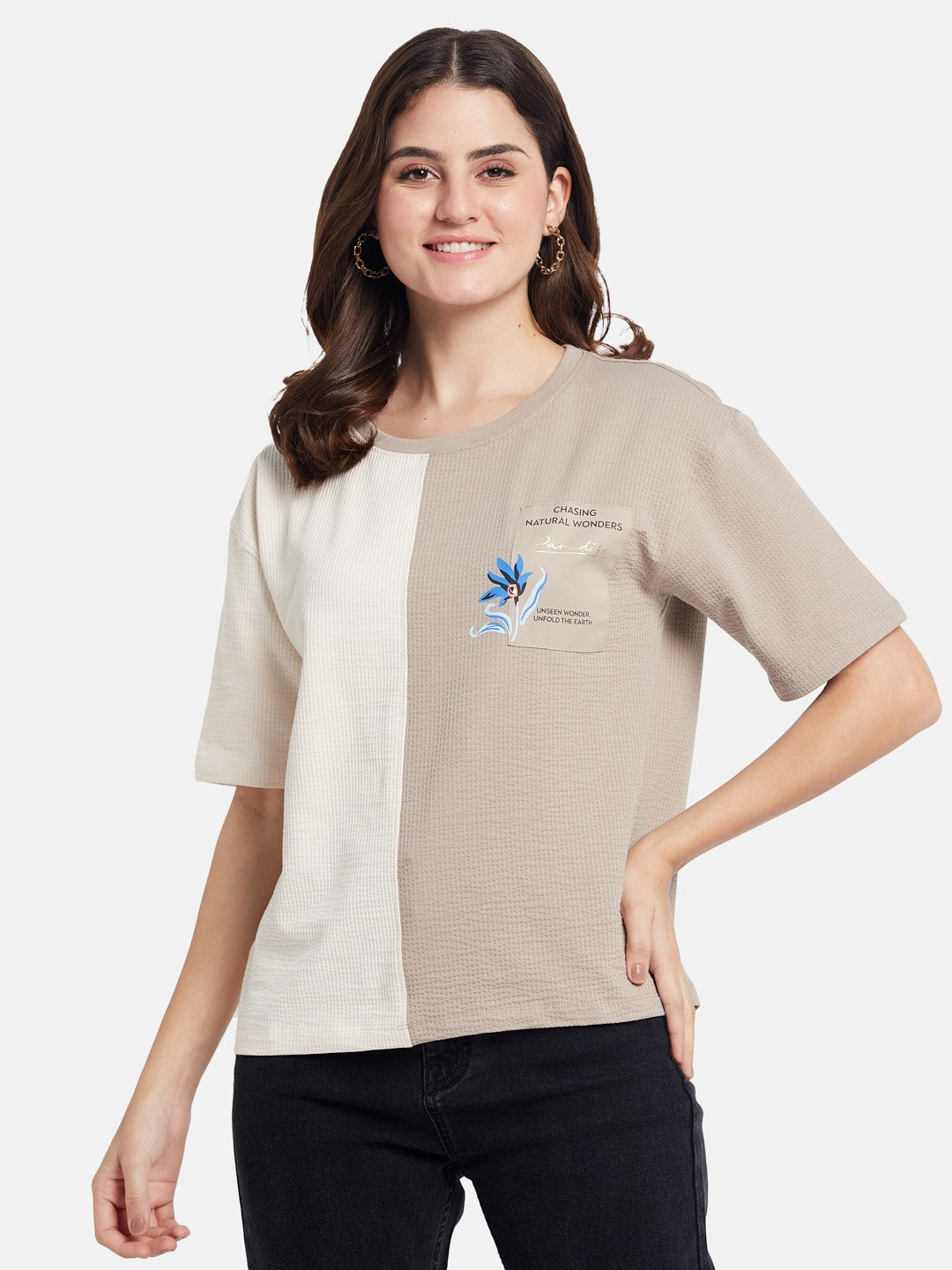 METTLE Colourblocked Round Neck Cotton T-shirt