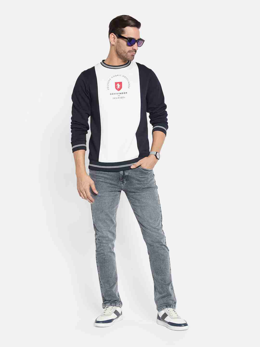 Octave Men Colourblocked Sweatshirt