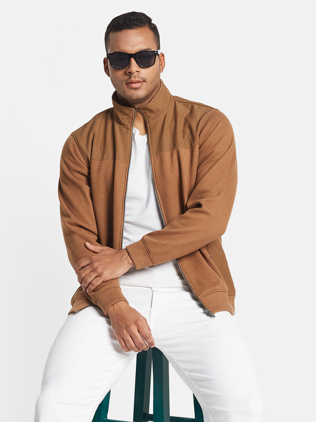Octave Men Colourblocked Mandarin Collar Sweatshirt
