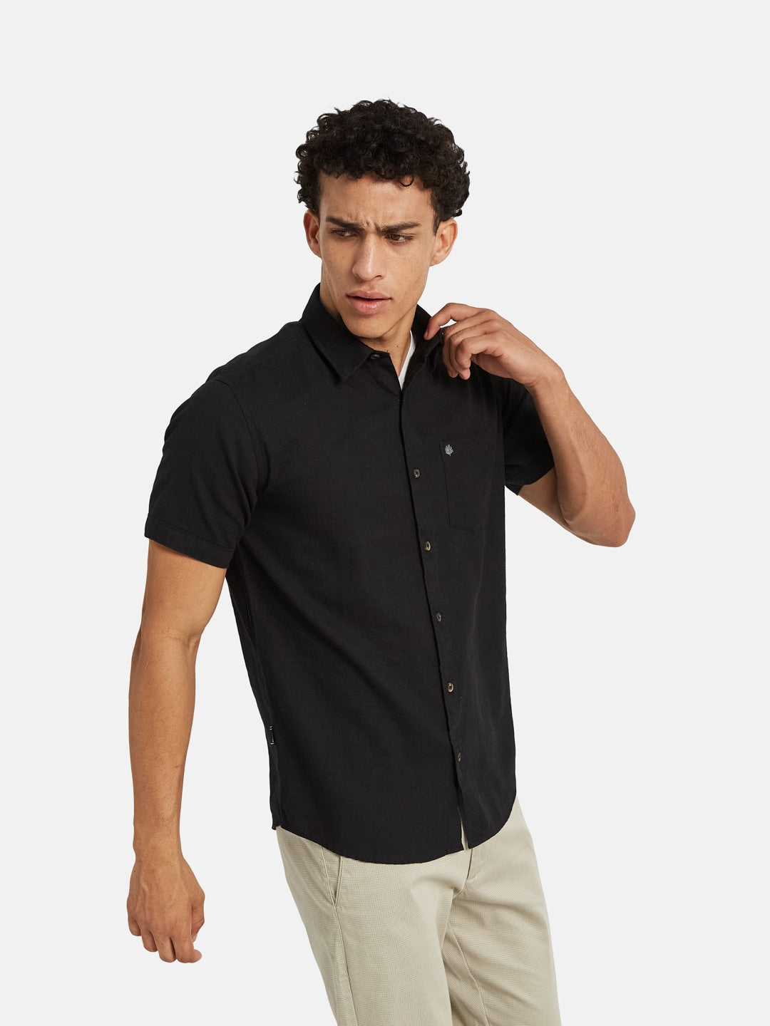 METTLE Spread Collar Cotton Casual Shirt