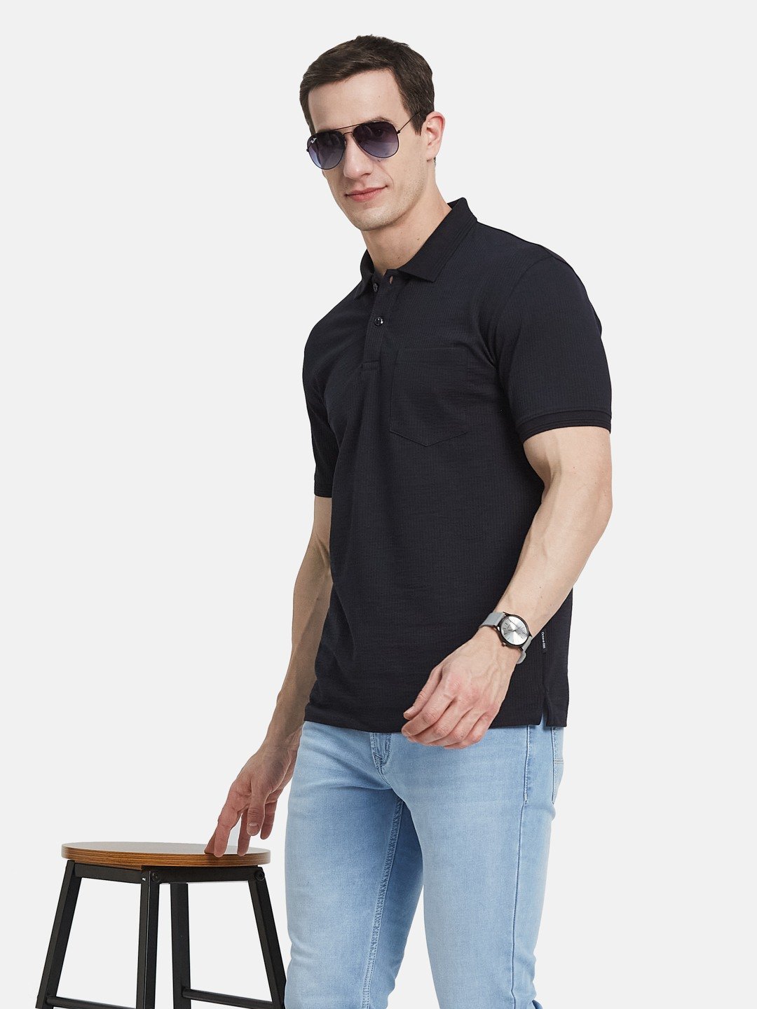 SOLID POLO NECK FRONT OPEN POCKET  SEER SUCKER T-SHIRT