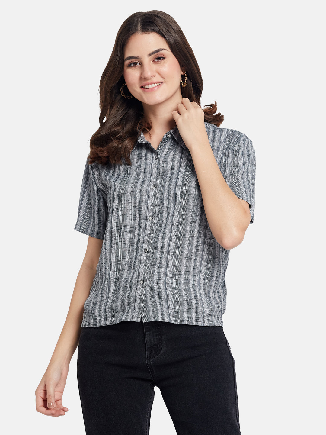 METTLE Women Textured Spread Collar Cotton Casual Shirt