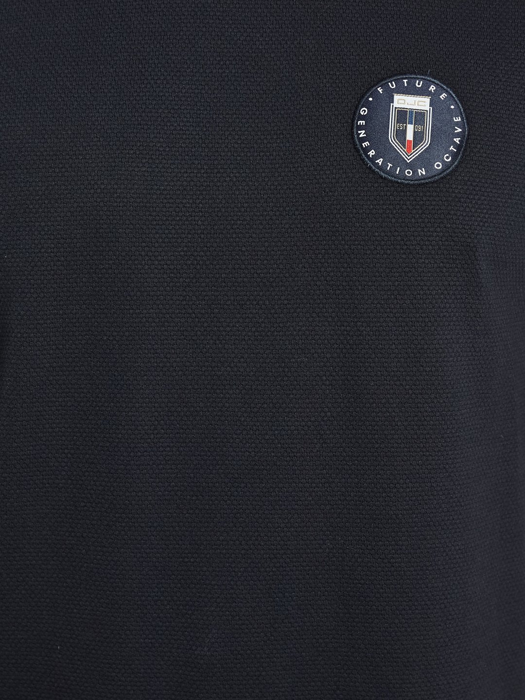 Octave Men T-shirt