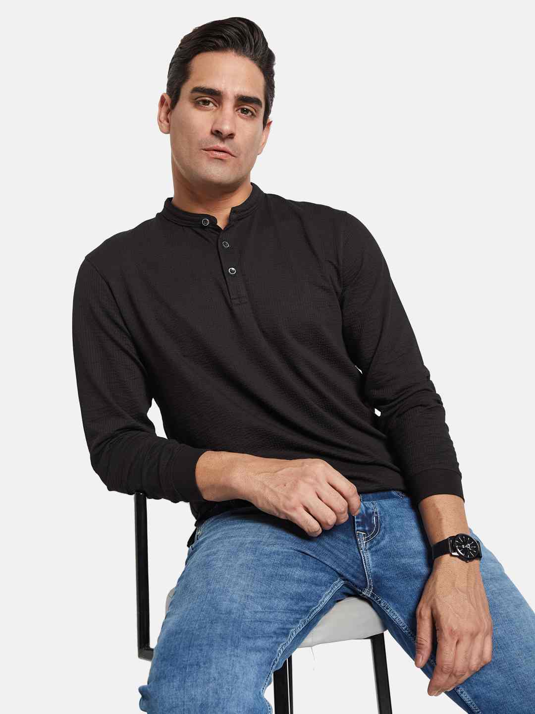 METTLE Men Mandarin Collar T-shirt