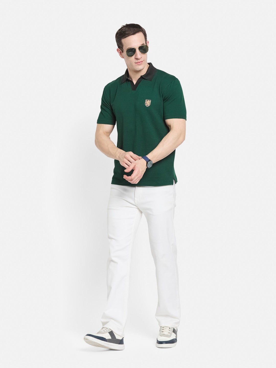 SOLID  ROUND NECK  SEER SUCKER T-SHIRT