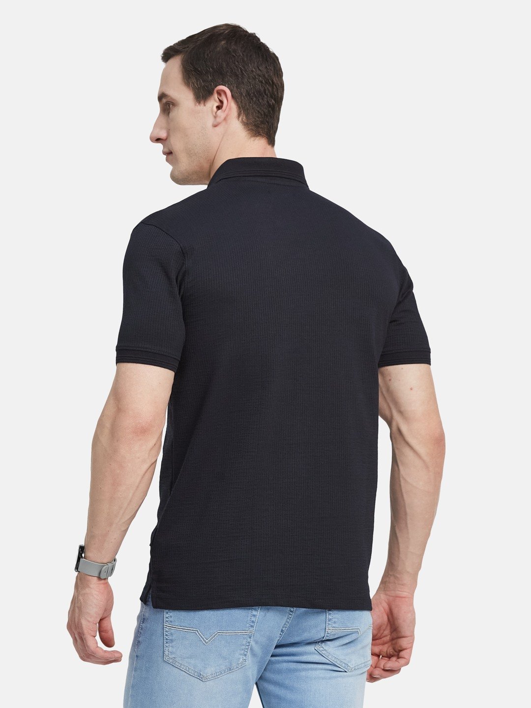 SOLID POLO NECK FRONT OPEN POCKET  SEER SUCKER T-SHIRT