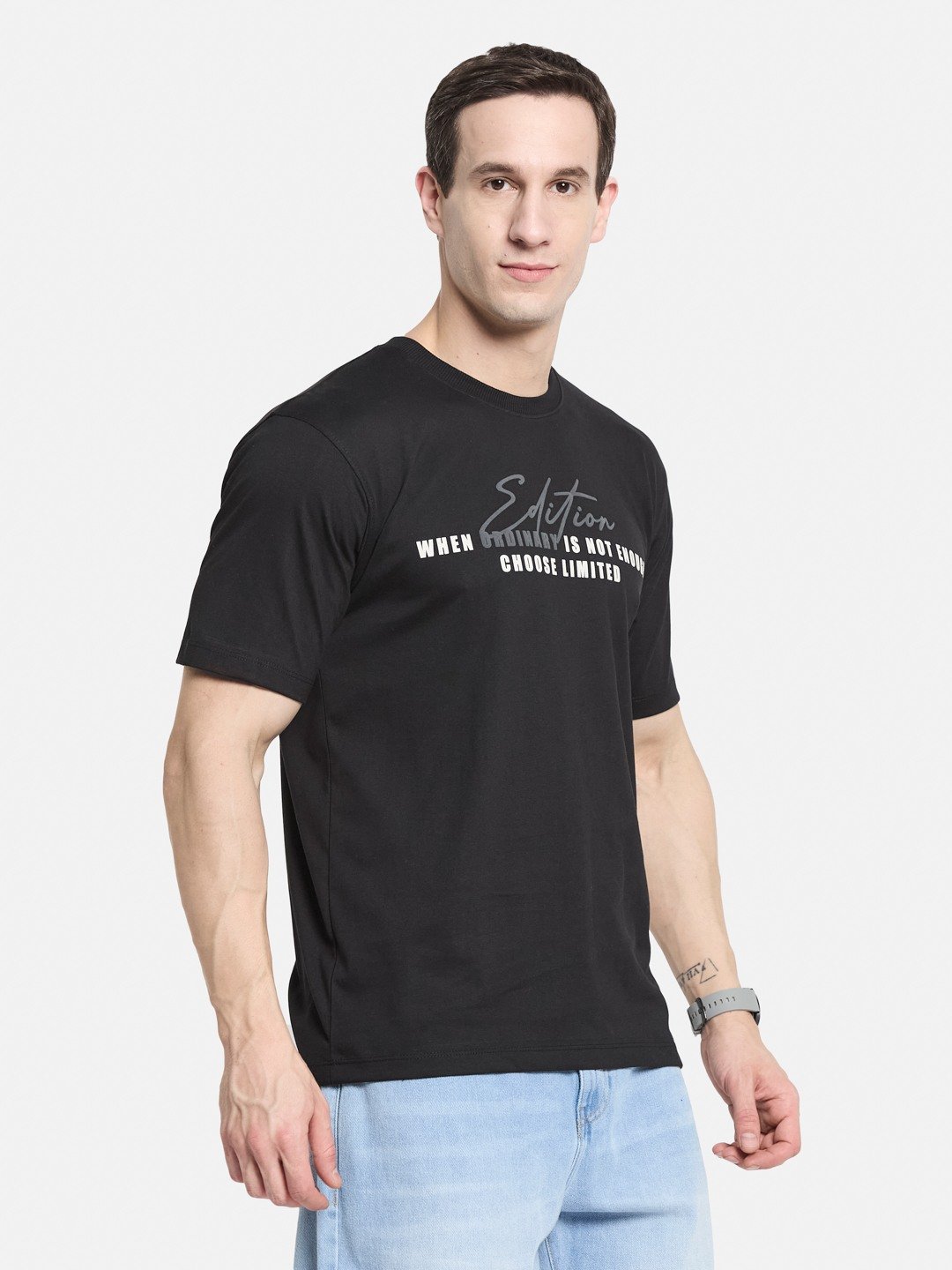 BACK  PRINT ROUND NECK SINGLE JERSEY KNIT T-SHIRT