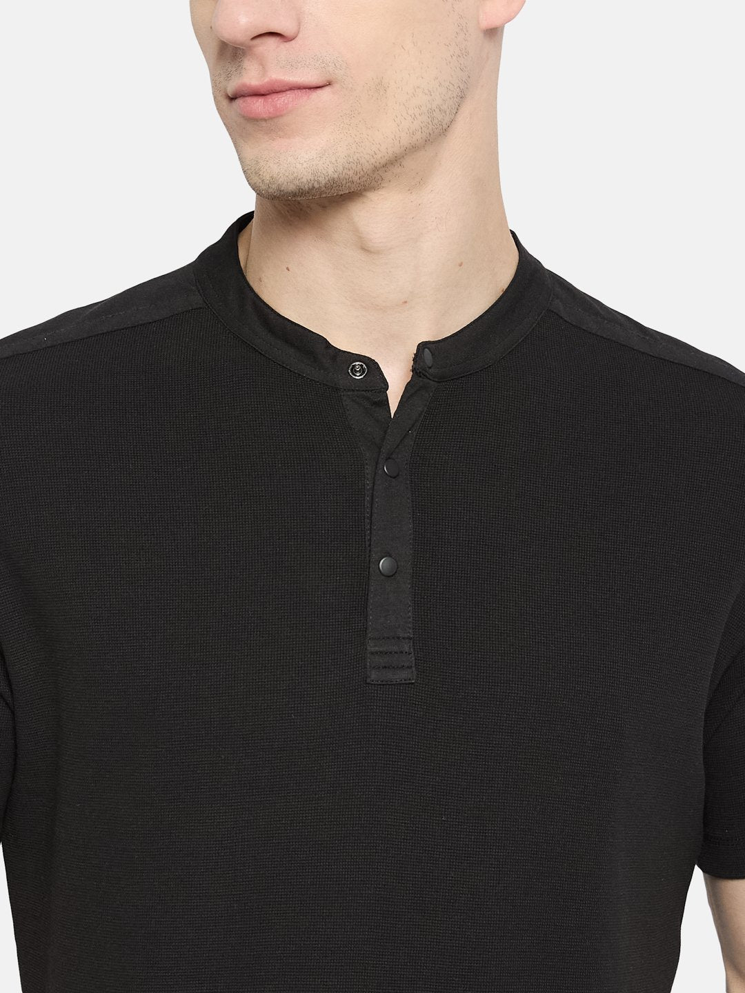 Octave Men Mandarin Collar T-shirt
