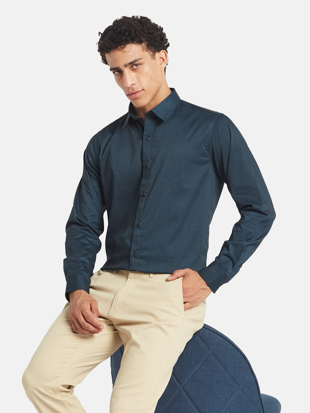 METTLE Men Textured Spread Collar Cotton Casual Shirt