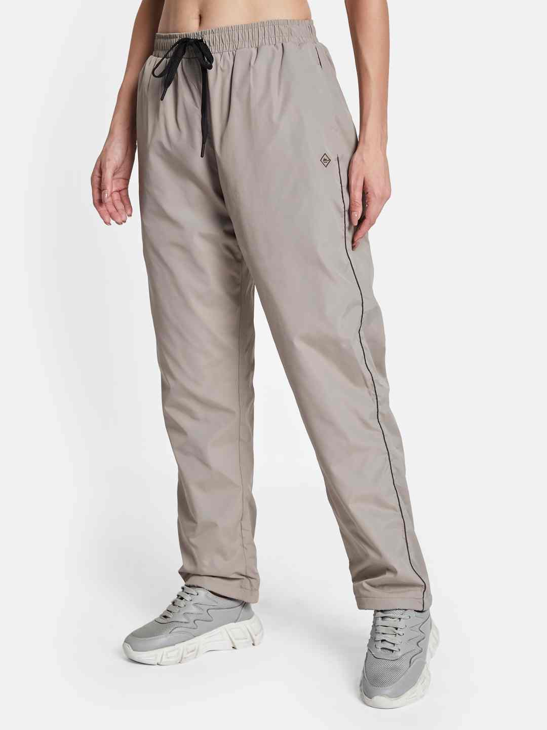 METTLE Women Regular Fit Cotton Track Pants