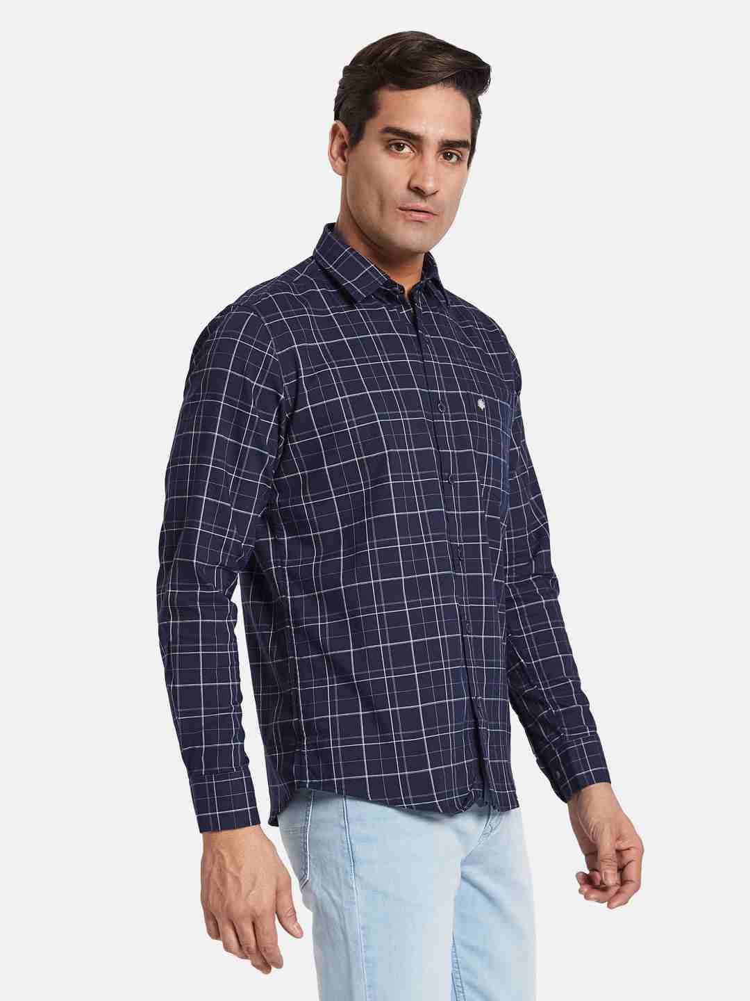 METTLE Men Opaque Checked Casual Shirt
