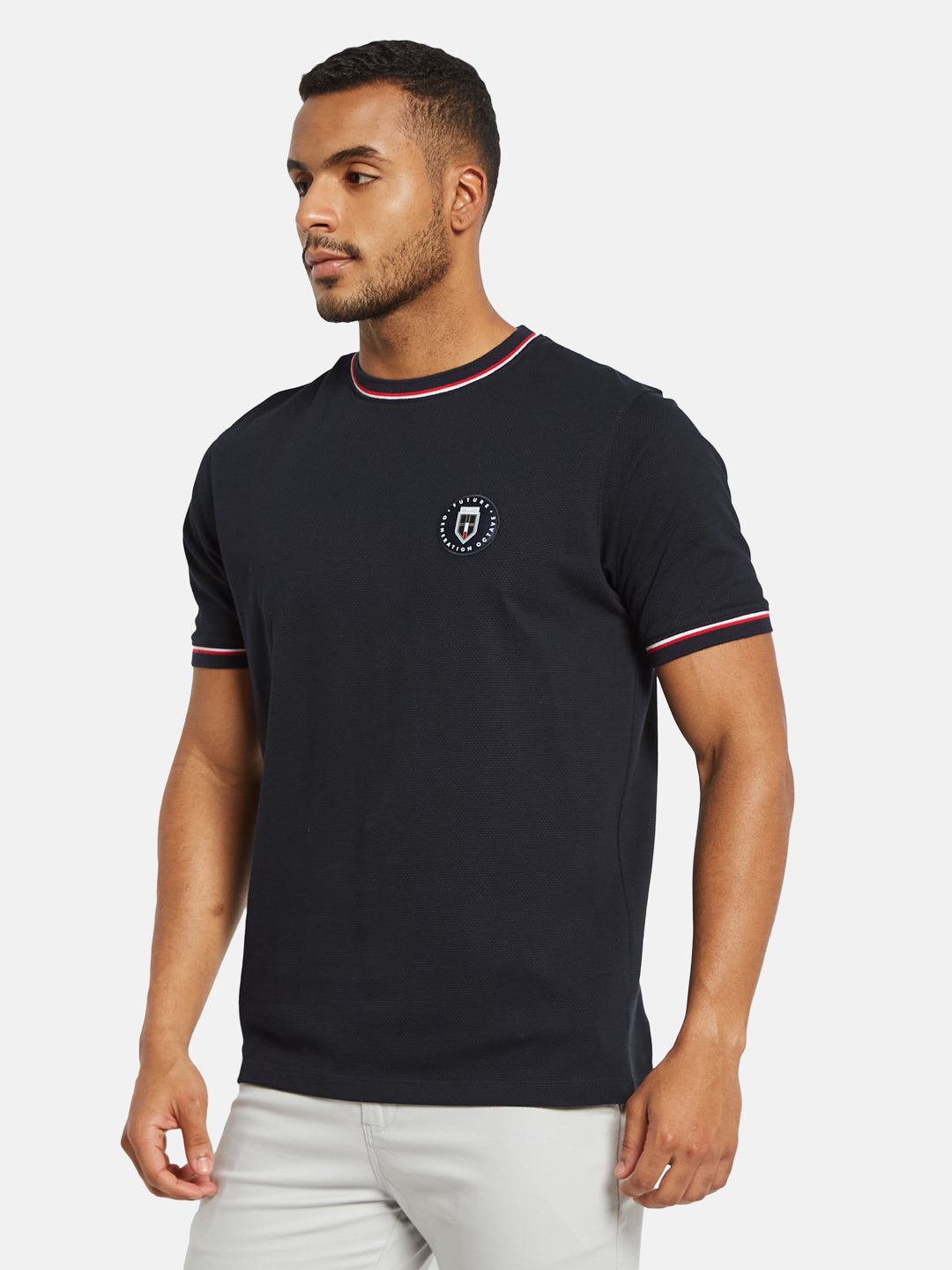 Octave Men T-shirt