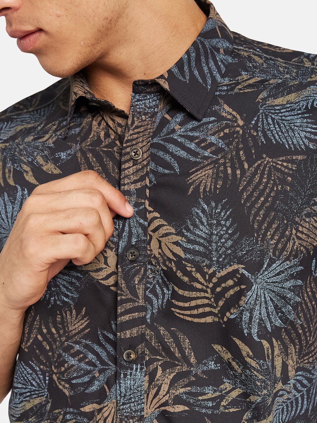 METTLE Men Floral Printed Spread Collar Cotton Casual Shirt